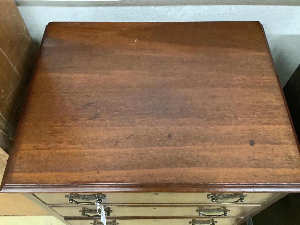 A small George III style mahogany chest, width 60cm, depth 46cm, height 78cm